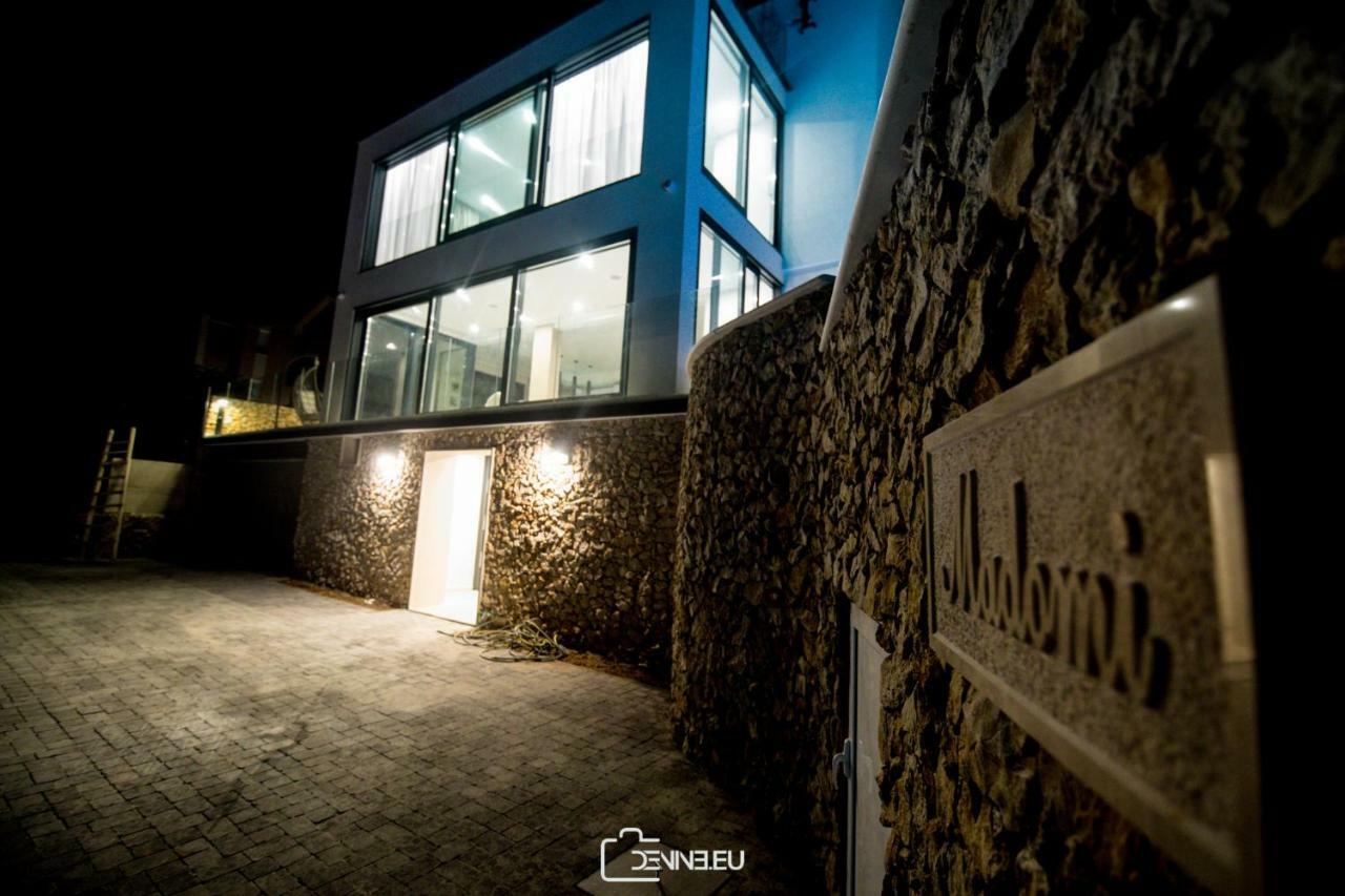 Villa Madomi Kustići Exterior foto